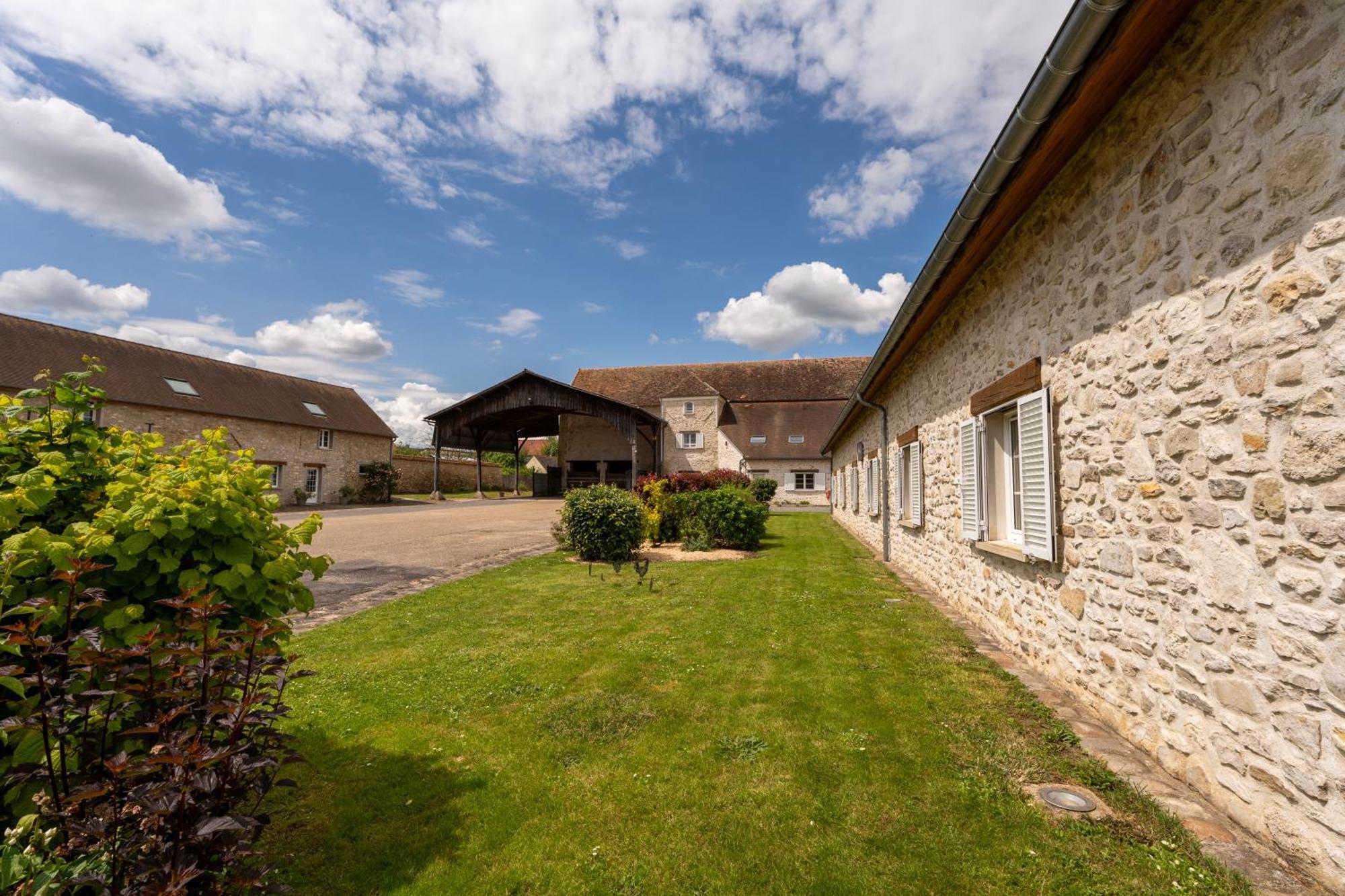 Villeneuve-sous-Dammartin La Bullote - Gites - Paris Roissy Cdg מראה חיצוני תמונה