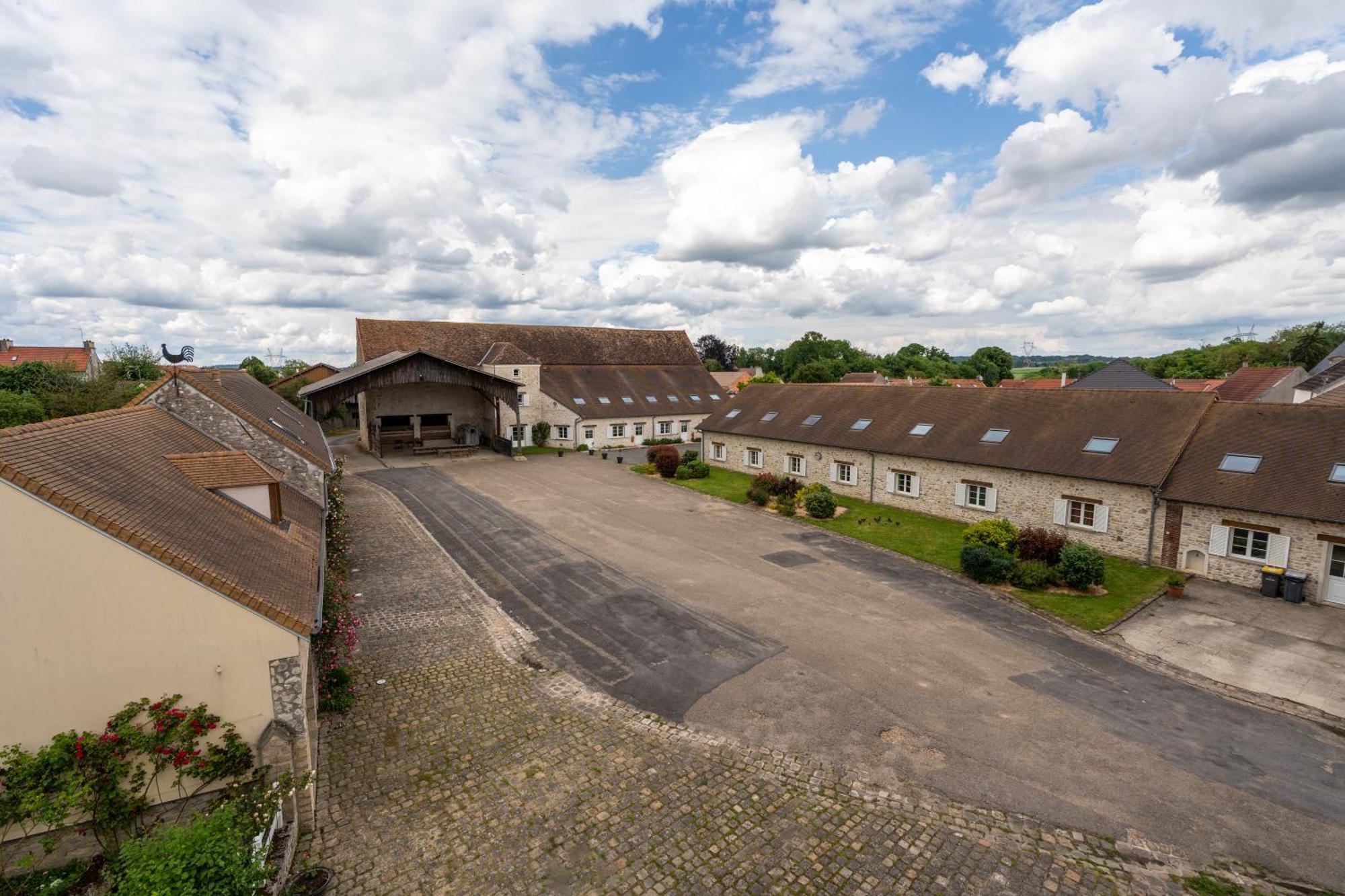 Villeneuve-sous-Dammartin La Bullote - Gites - Paris Roissy Cdg מראה חיצוני תמונה